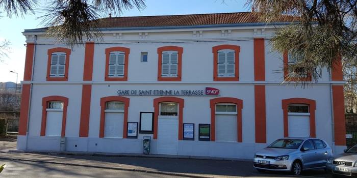 Gare de Saint-Étienne La Terrasse